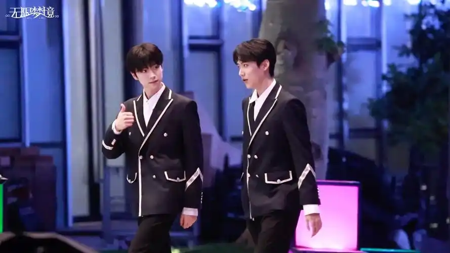 元周率0408下班周柯宇张嘉元bgm静悄悄