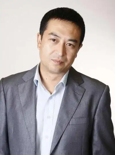 4位中年成名的男演员,有实力不怕蒙尘,狠狠地打了小鲜肉的脸