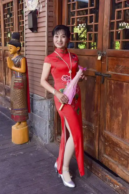 全球旗袍夫人西昌旗袍协会大赛开幕前