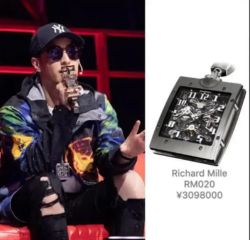 《中国新说唱》潘玮柏的手表是亮点,但他坐下,这个才是最大亮点