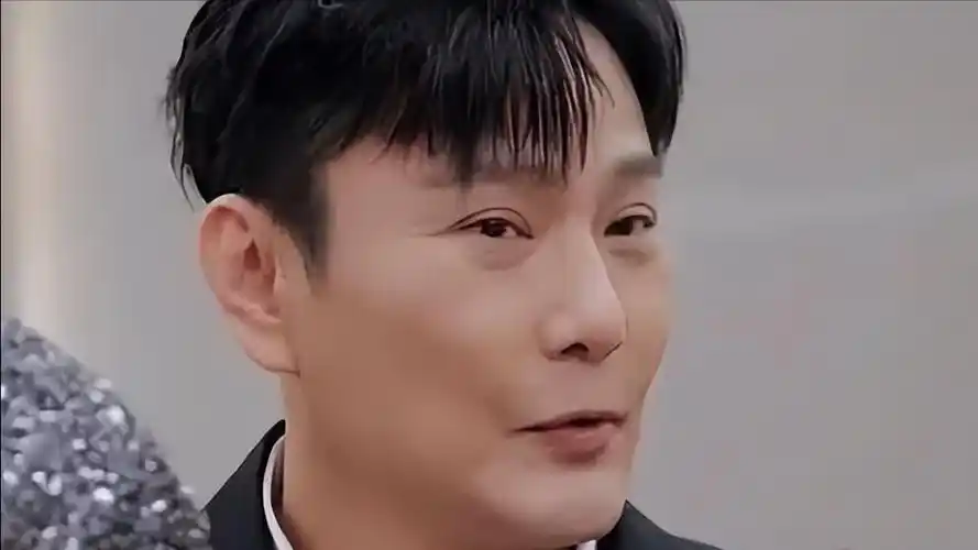 结婚的4位大龄男星,个个帅气多金,最大的已经61岁_何炅_张信哲_周星驰