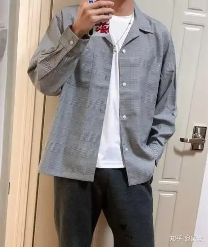 求问 男生185cm 120斤会不会太瘦了?