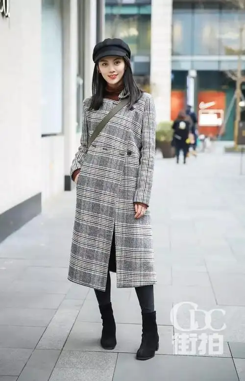 成都美女街拍丨想要满满的气场?冬日必不可少的大衣穿搭来了
