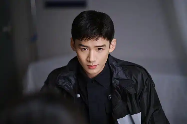 《白敬亭邢克垒》《白敬亭你是我的城池营垒》《白敬亭庄小栋.