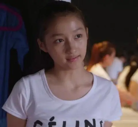 关晓彤演过的电视剧剧照惹人喜 关晓彤:来自童星的我