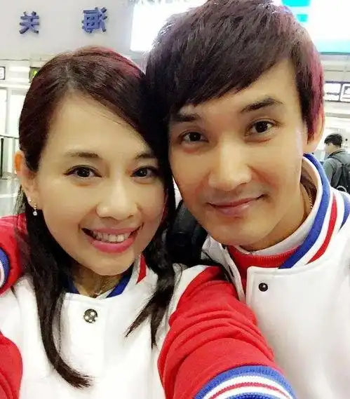 陈松伶 结过几次婚?