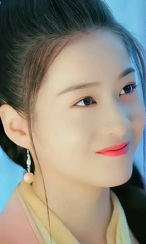 张雪迎古装剧照