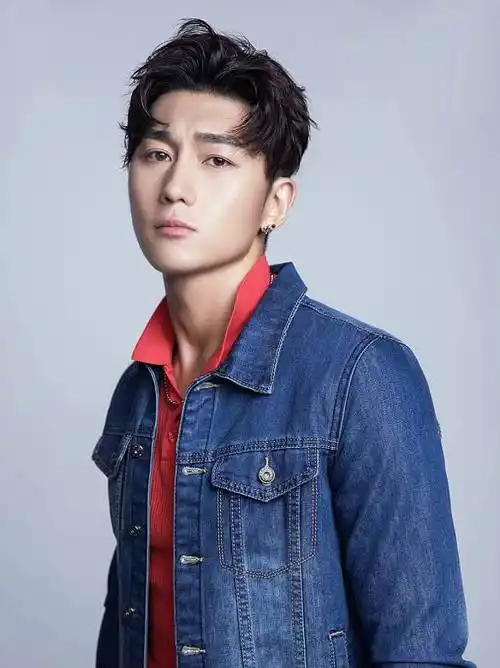 东北插班生演员表_东北插班生角色_东北插班生人物角色关系 -首映网