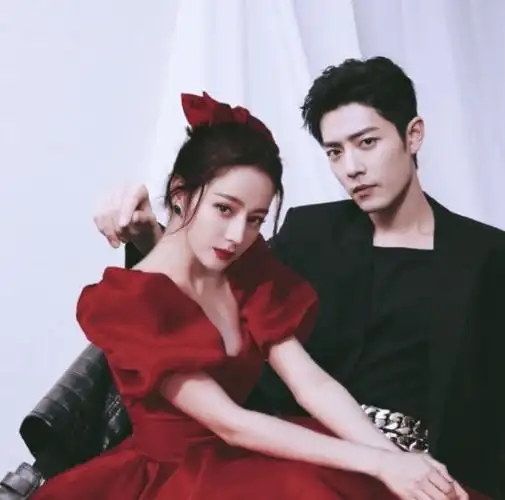 等到了肖战迪丽热巴被曝将合作新剧或演绎不期而遇的邂逅