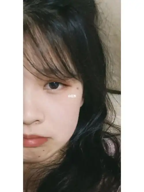 剪了个刘海发现只有半边能看