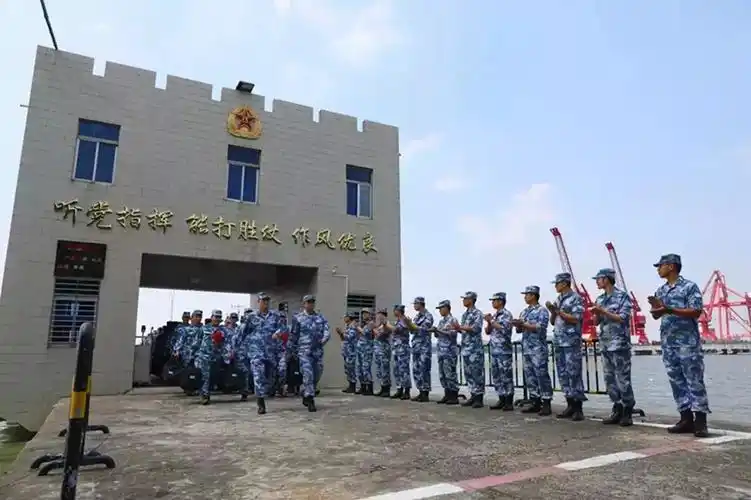 2018届新兵欢迎走进沙角大学