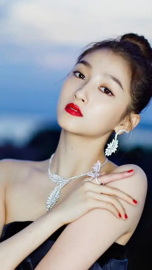 关晓彤性感图片高清手机壁纸