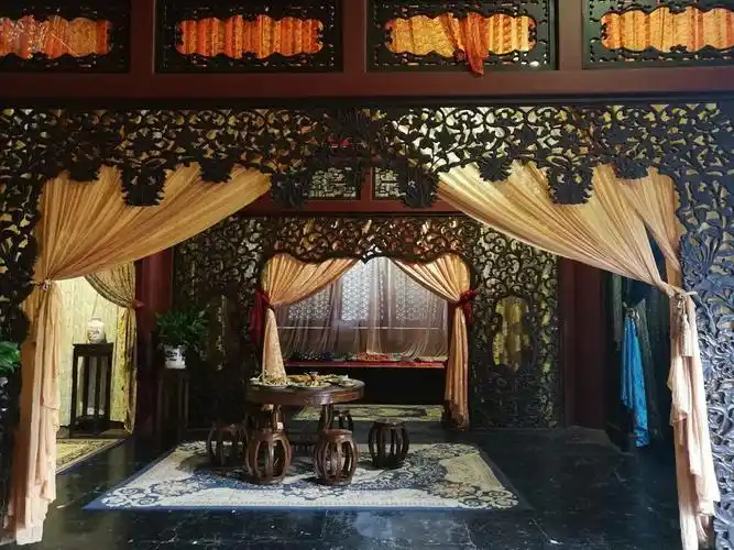 后宫戏大热的今天,明清宫苑更是引得剧组蜂拥而至,《宫锁心玉》