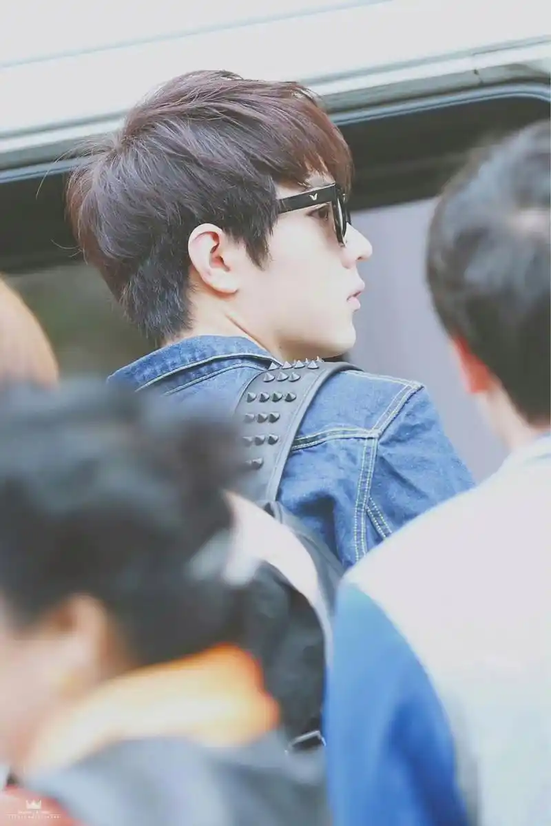 超星星学园开机拍摄 帅气又可爱呆萌的方也许 20160415 #肖战#  cr