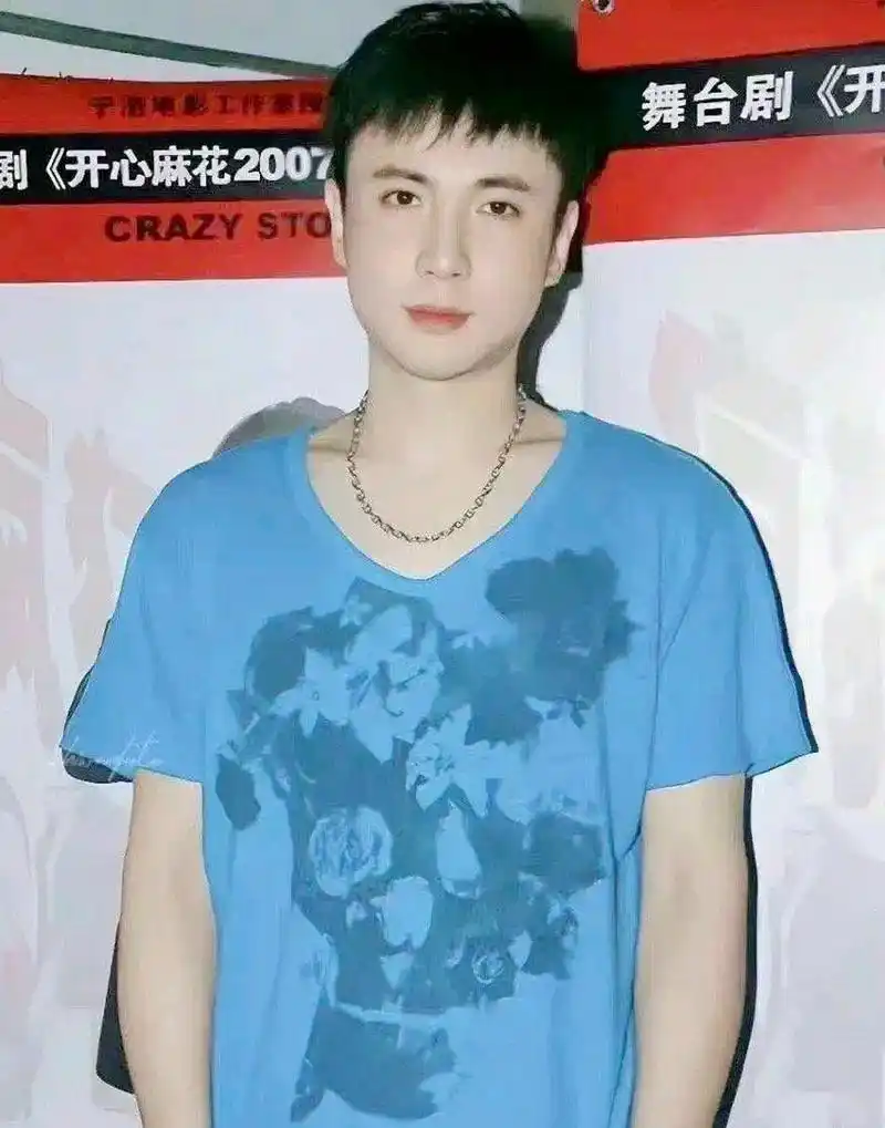 沈腾年轻时真帅气!没有靠颜值,靠演技成就戏剧之王!