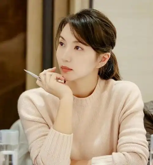 纪实"万人迷"陈好:巅峰时结婚生子,隐退娱乐圈,如今回归开始演妈