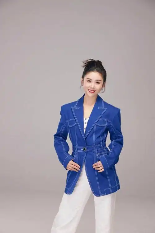 李小萌携话剧《人世间》回连巡演|王雷|历史片|外来媳妇|李小萌(演员)