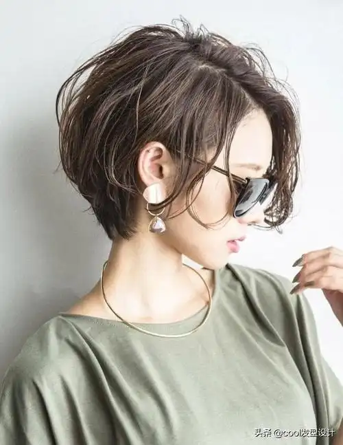 日系短发纹理烫 ,夏天你要的时髦感它来了