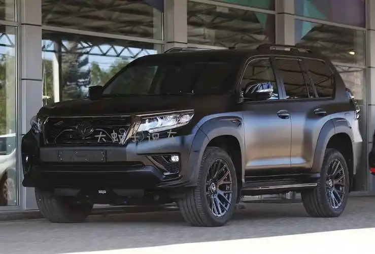 全新黑武士普拉多亮相质感更强烈柴油动力四驱魁梧霸气