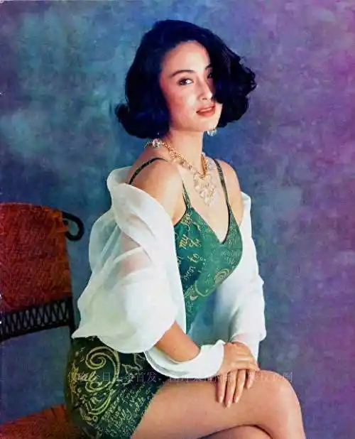 著名女星张敏:情途坎坷,45岁嫁内地小丈夫,婚姻幸福却有遗憾_感情