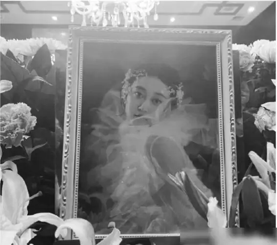 孙侨潞去世第81天,姐姐绿魔仙首次跟妹妹同框出镜|孙妈妈|孙蕊_网易订