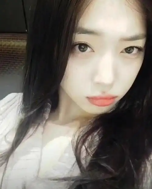 崔雪莉 没见过的照片就当新动态吧