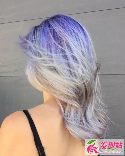 渐变晕染发色效果 另类彩色渐变染发图_发型站_最新流行发型设计发型