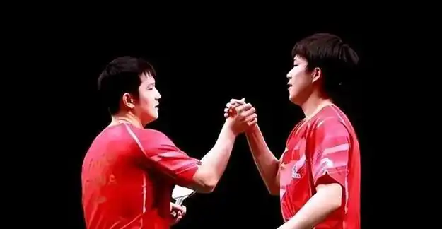 cctv5直播国乒大满贯孙颖莎王楚钦出战樊振东陈梦顺利过关