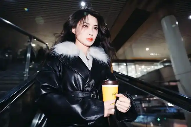 戴萌 热爱可抵万物