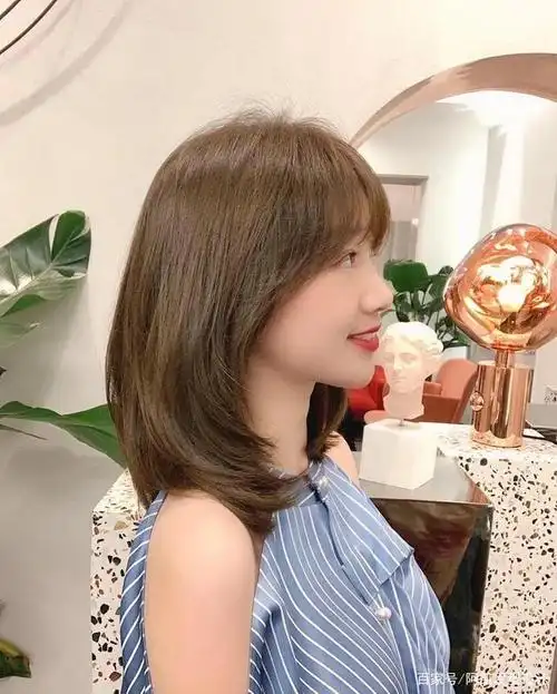 30至40岁女生发型就剪这几款碎发发型让你不年轻10岁都难时髦