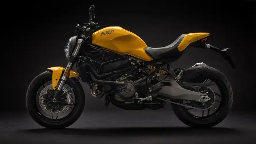 杜卡迪怪兽8212018自行车4k水平1440x900分辨率查看