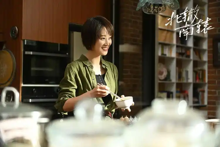 《北辙南辕》热播,黄渤蓝盈莹对手戏成全剧亮点_鲍雪