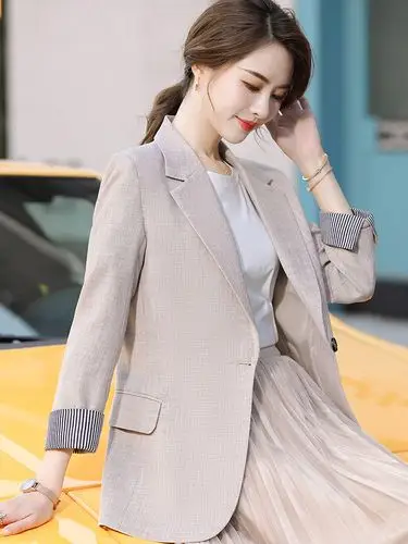 韩版英伦风杏色西装外套女春秋新款网红风中长款宽松西服炸街上衣