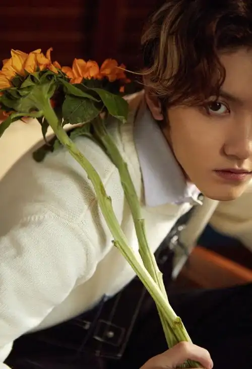 灵超清新文艺风优雅写真图片