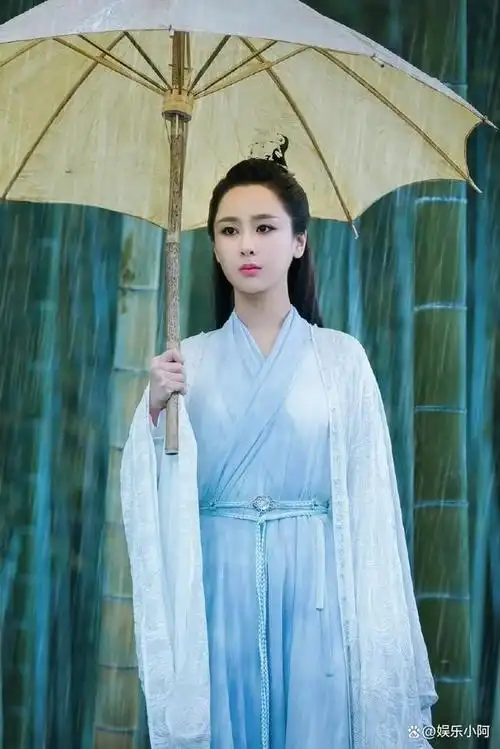 新剧热度突破3000万31岁的杨紫推翻了宋丹丹13年前的预测