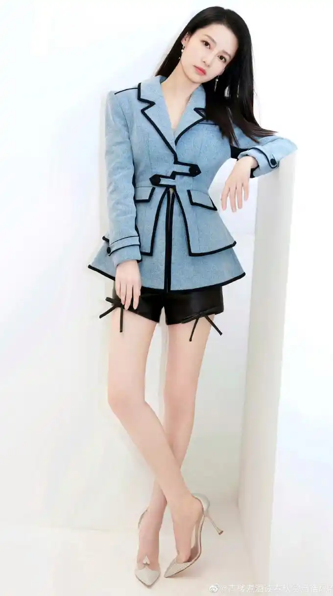 李沁这双高跟鞋好美