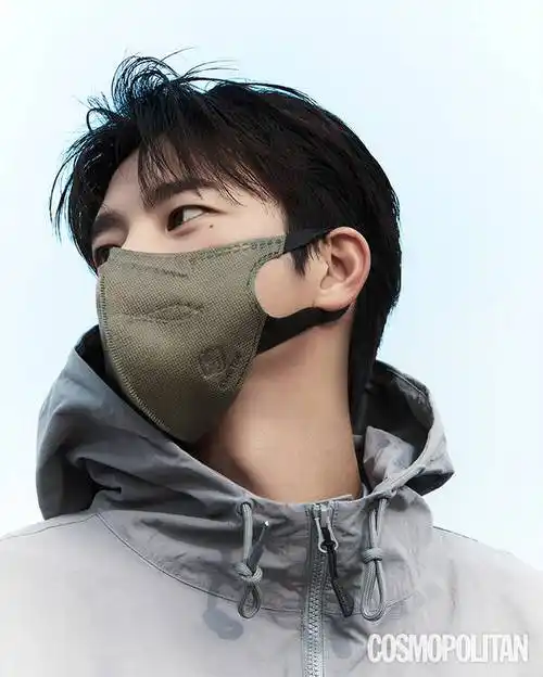 口罩也难以掩盖的帅气徐仁国最新杂志写真曝光