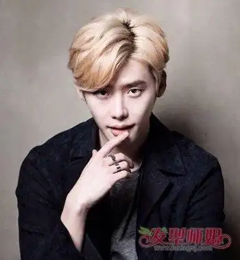 偏分发型有哪些 偏分发型适合什么脸型