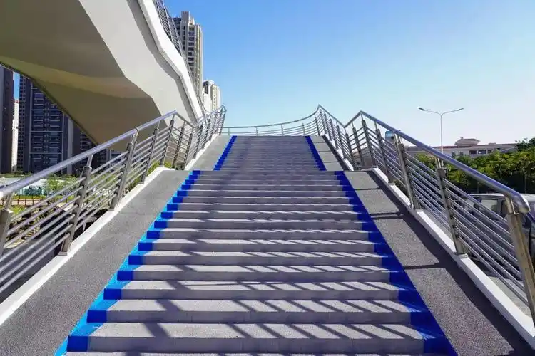 香洲多了两座人行天桥直通这两大网红景点以后去可以