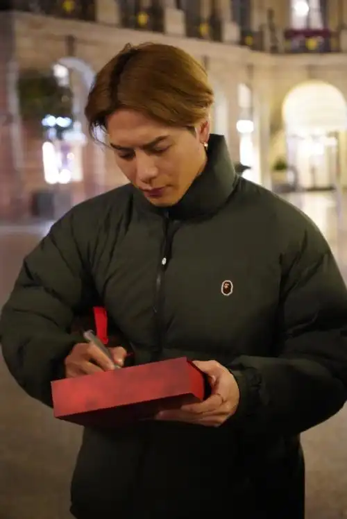 王嘉尔卡地亚全球品牌大使