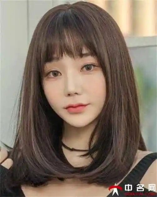 最火中长发发型直发女神范直发型推荐