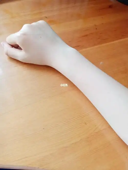 这肤色算冷白吗