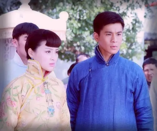 甘婷婷(微博),罗晋(微博)主演的民国心术悬疑剧《被遗弃的秘密》(又名