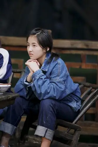 张子枫向往3尝劳作之乐邻家感十足显满满亲和力