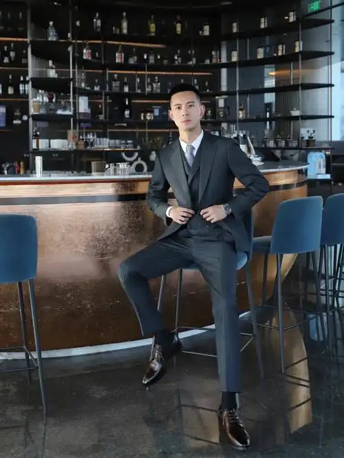 男士正装✖️大数据请把我推给爱西装的男人