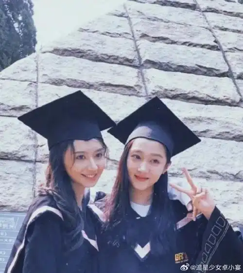 高亚麟的出轨对象徐梓钧和关晓彤是大学同学