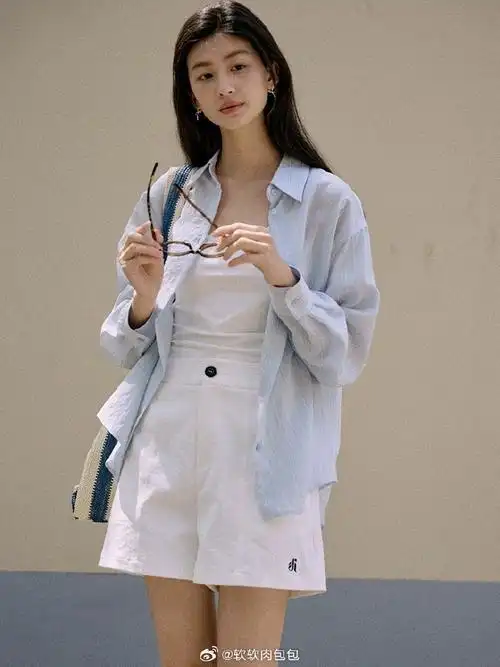 这个模特太好看了!