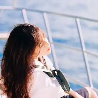 头像女文艺复古 高清好看的个性文艺女生头像图片_女生头像_头像屋