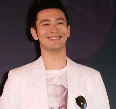 图揭当红演员黄晓明资料谈baby面部鉴定原因心疼爱妻