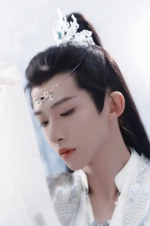 路过被刘宇的古装帅到!这是什么清冷的小仙君!|刘宇_新浪新闻